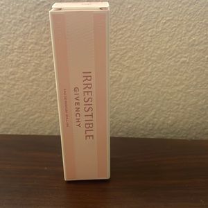 Givenchy presents Irresistible in a travel-friendly format 0.7 OZ